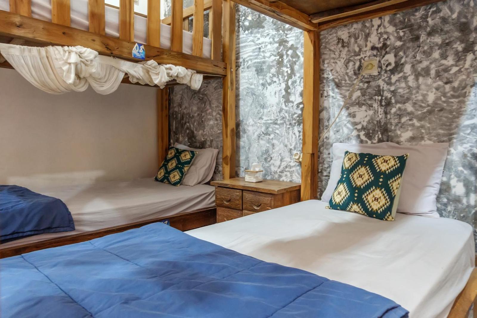 Twospaces Living At Wave And Chill House, Canggu Bagian luar foto