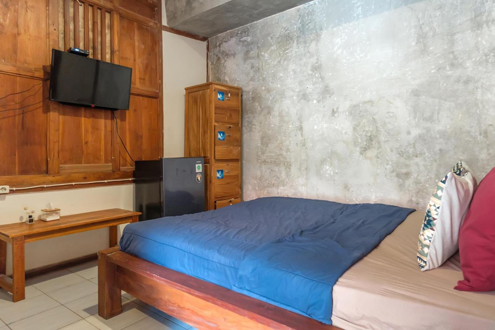 Twospaces Living At Wave And Chill House, Canggu Bagian luar foto