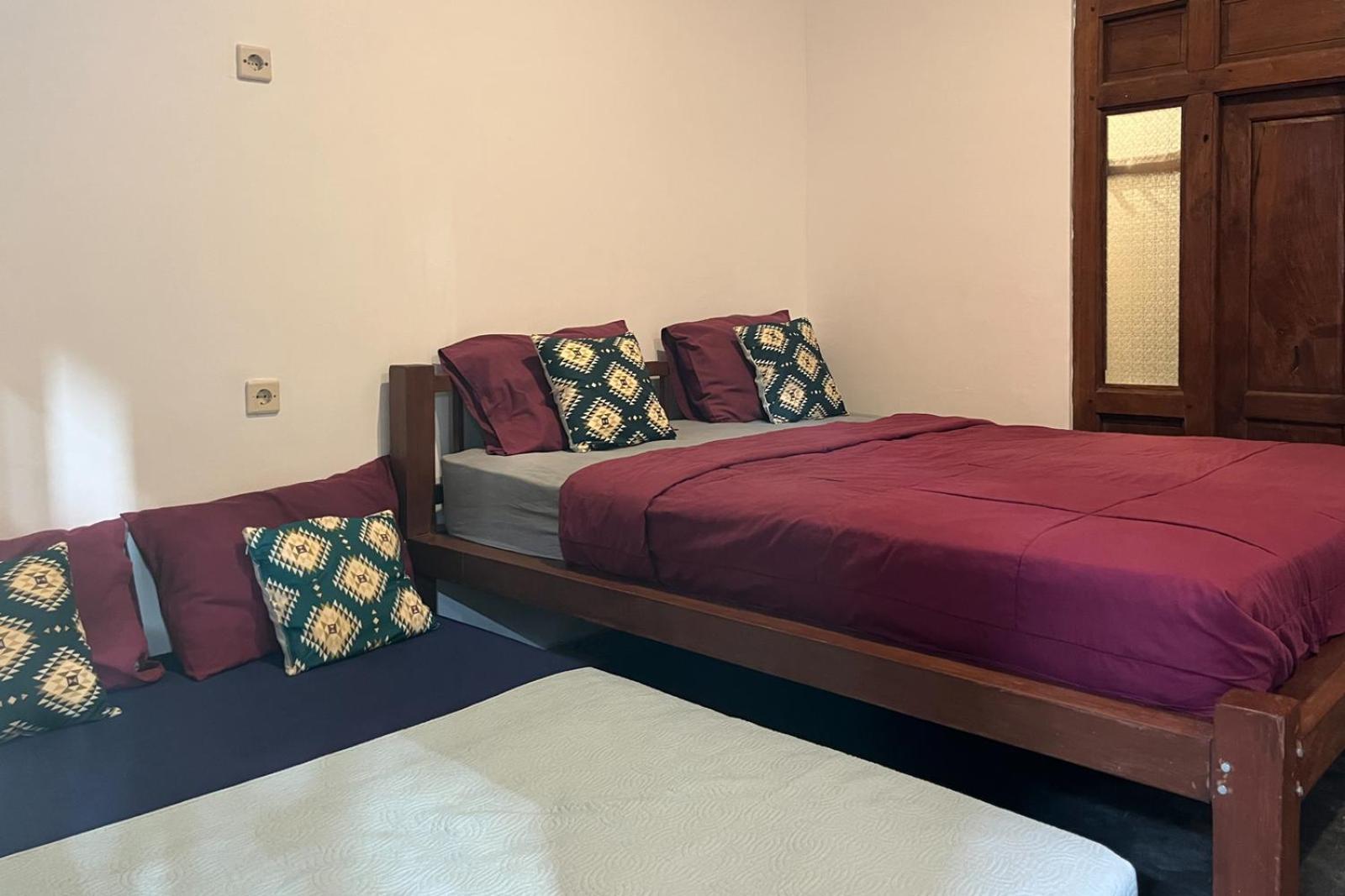 Twospaces Living At Wave And Chill House, Canggu Bagian luar foto